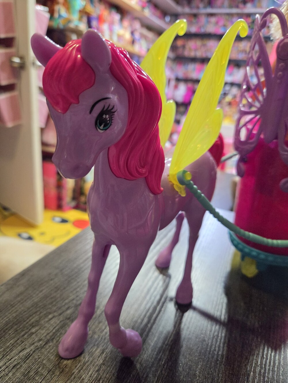 2019 Dreamtopia Fantasy Horse & Chariot Barbie Set - Picture 4 of 8